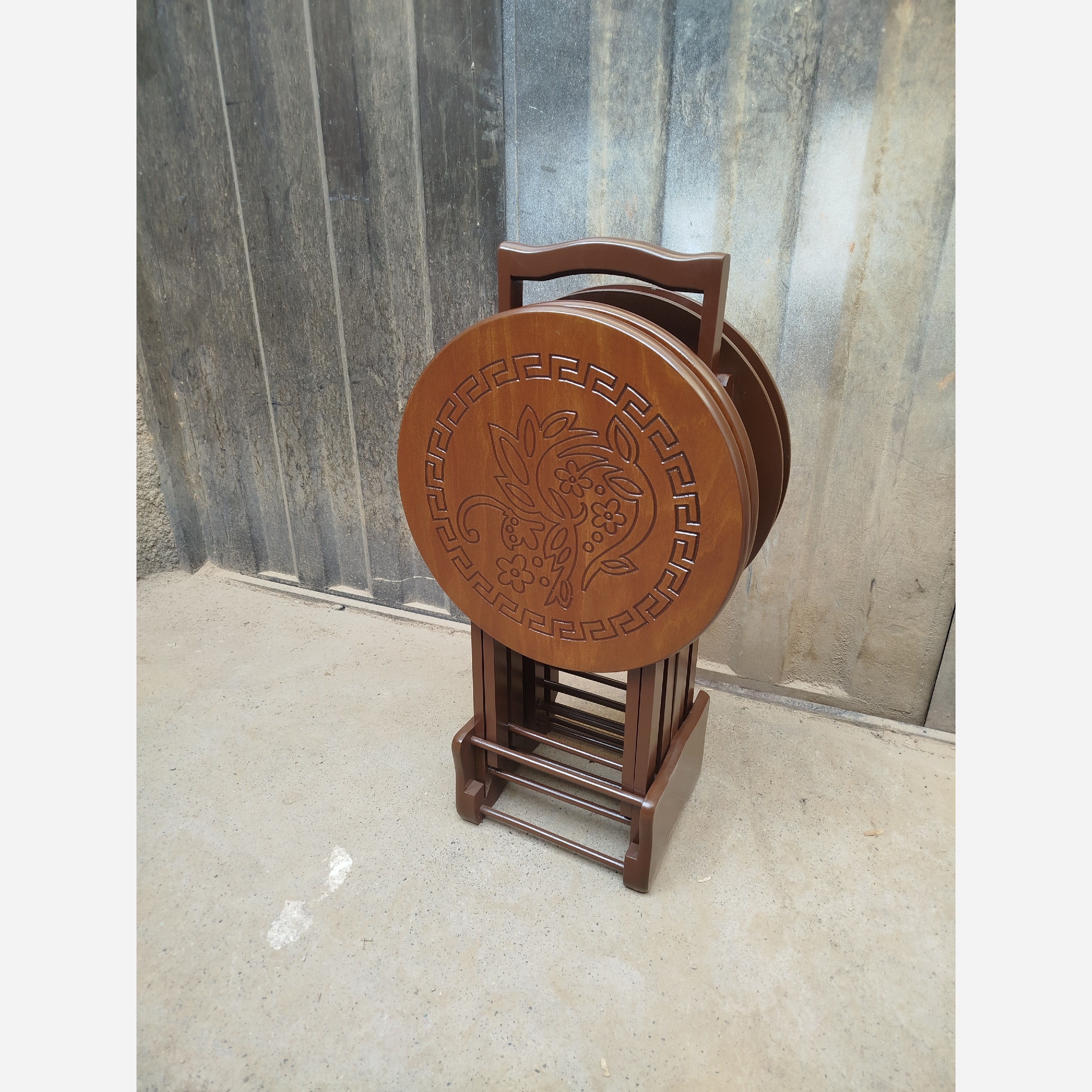 میز عسلی چهارتیکه تاشو گرد CNC فروش به صورت نقد و اقساط چوب راش گرجستان ضمانت 36 ماهه بسیار شیک و زیبا